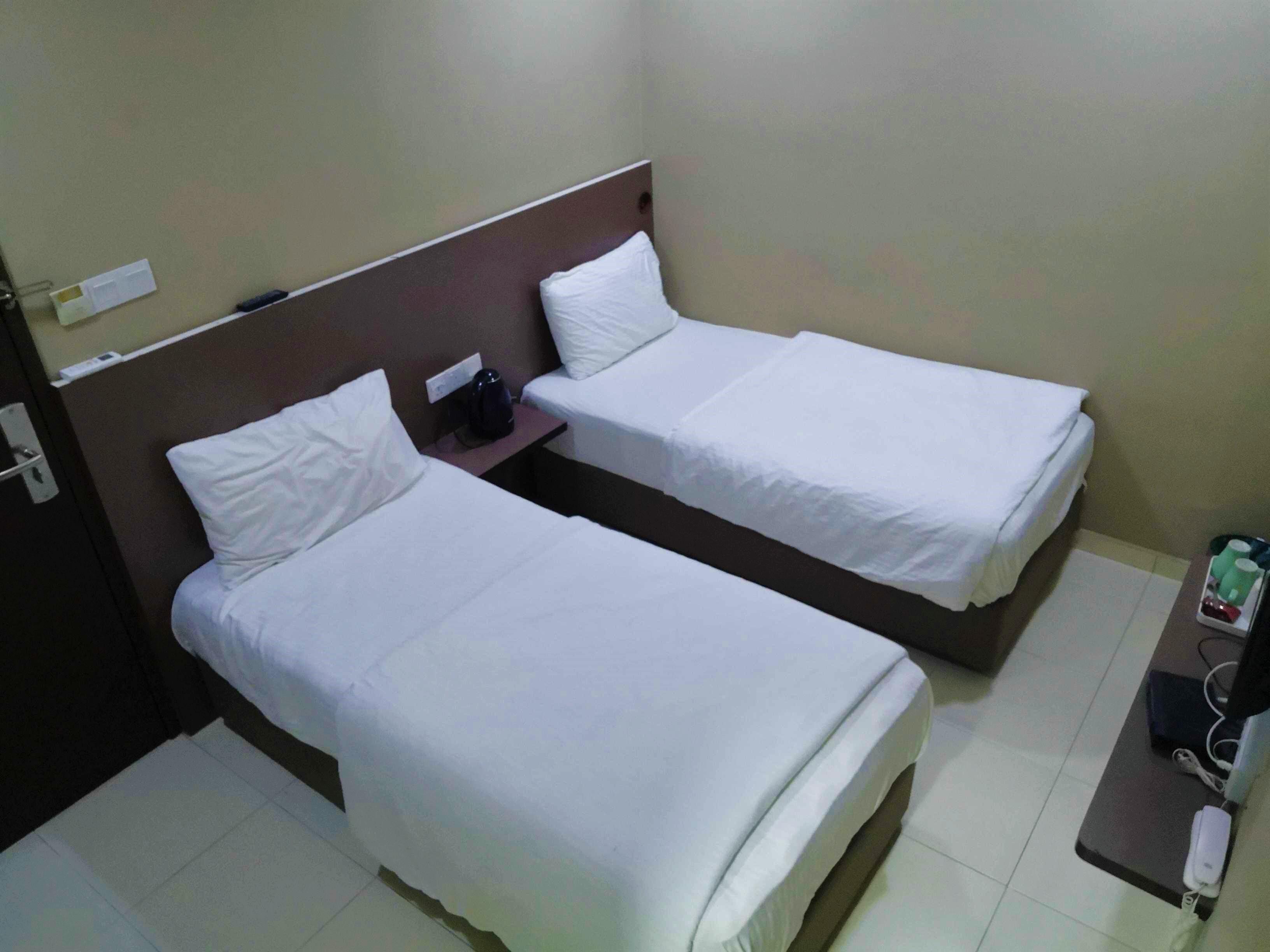 Tropika Garden Hotel Johor Bahru Buitenkant foto