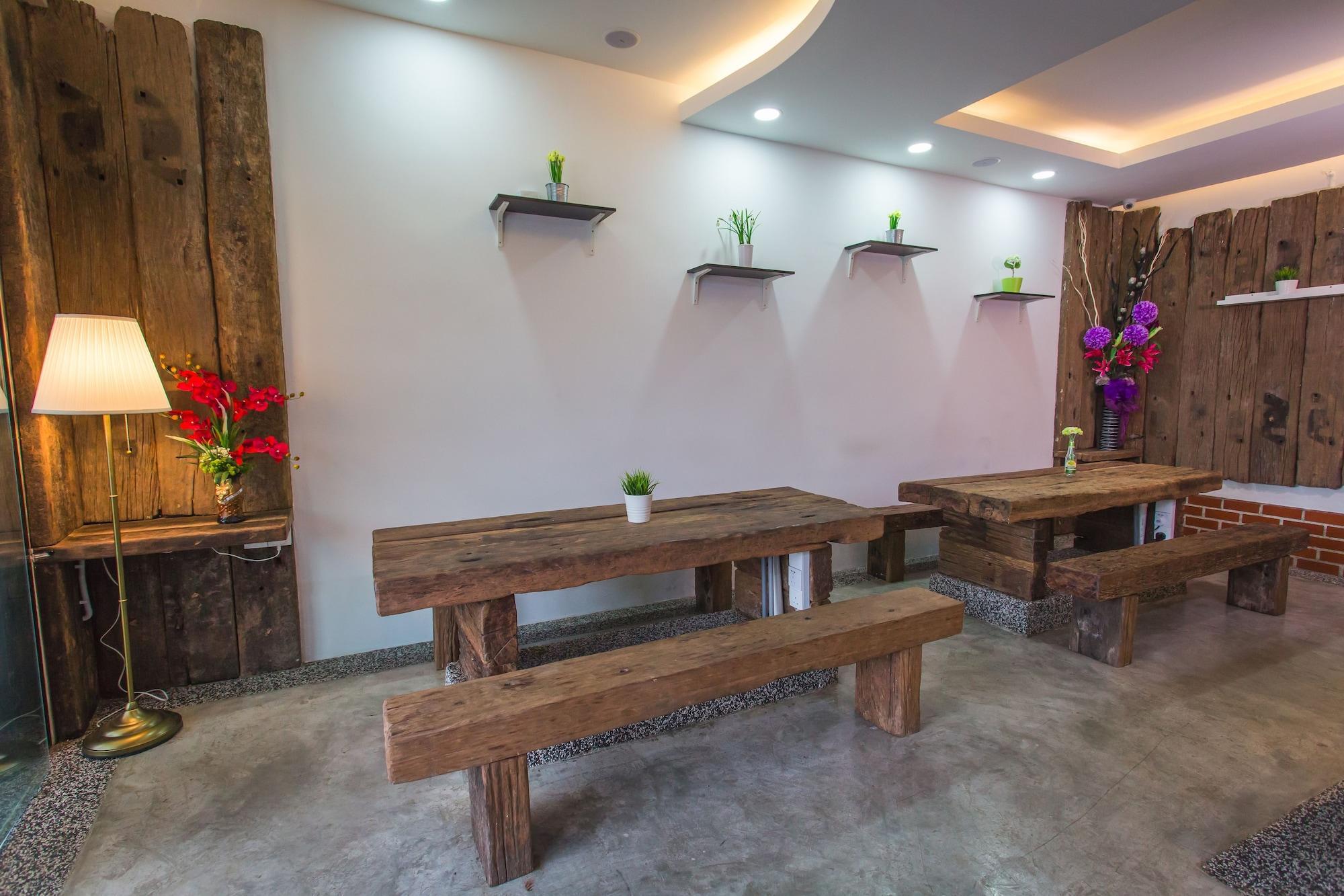 Tropika Garden Hotel Johor Bahru Buitenkant foto