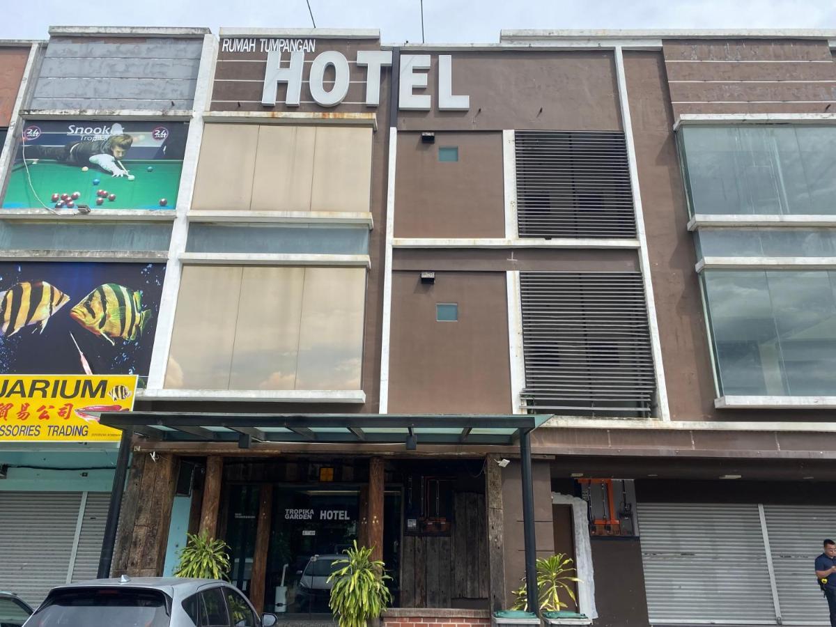 Tropika Garden Hotel Johor Bahru Buitenkant foto